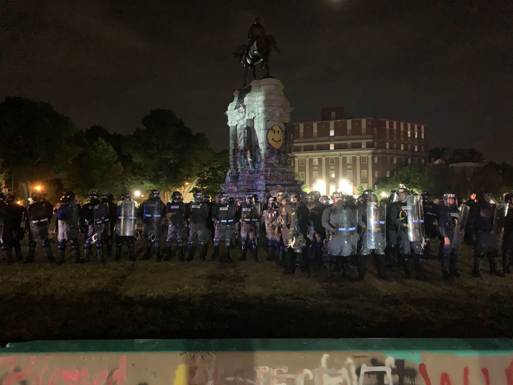 Police at Lee Monument